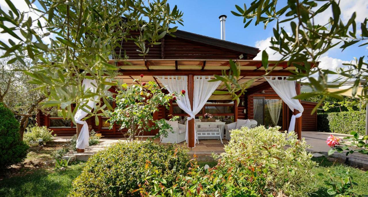Lakkia - Wooden Residence ภายนอก รูปภาพ